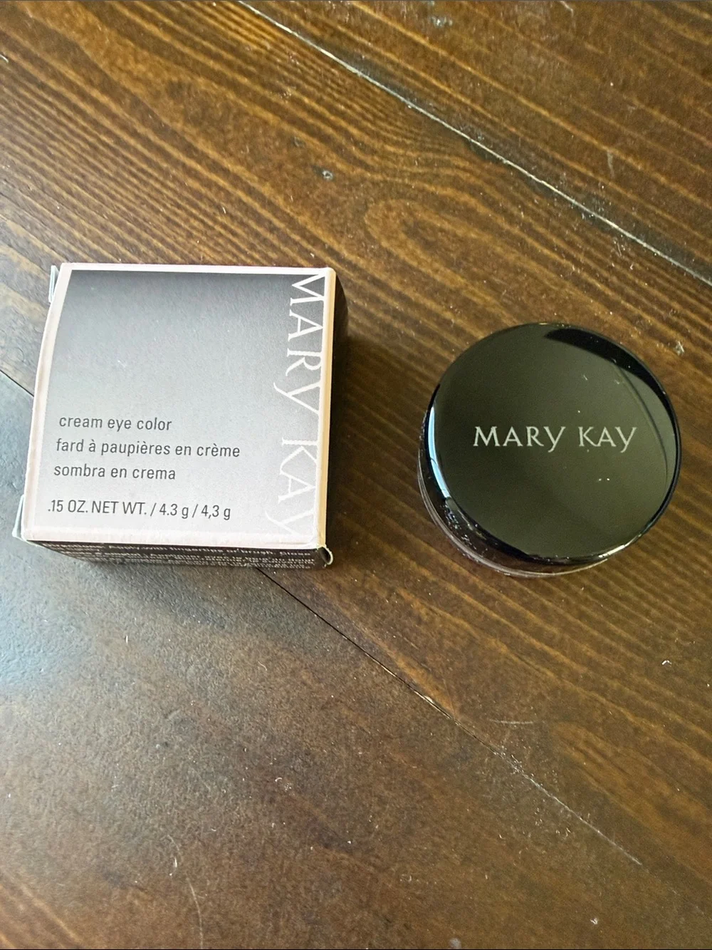 Mary Kay Iced Cocoa Cream Eye Shadow